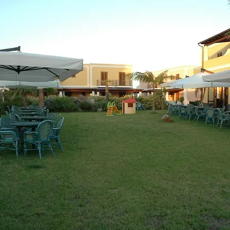 Eolian Aparthotel
