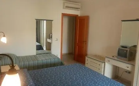 Eolian Aparthotel 3*