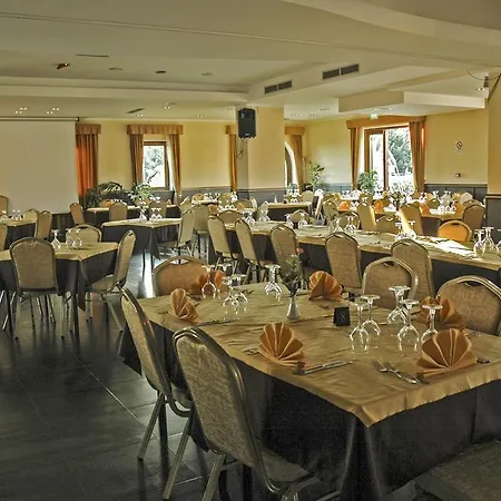 Eolian Apart-hotel 3*