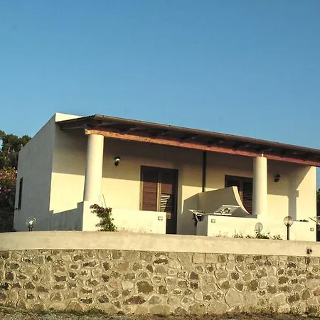 Apart-hotel Eolian 3*