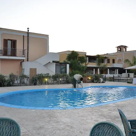 Eolian Apart-hotel 3*