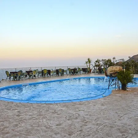 Apart-hotel Eolian 3*