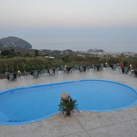 Eolian Apart-hotel 3*