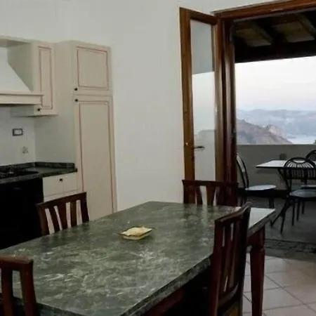 Eolian Apart-hotel Lípara